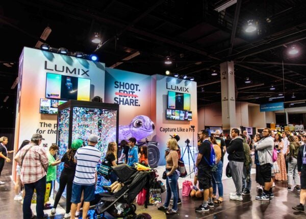 FGPG-Brand-Activation-Trade-Show-Booth-Panasonic-Lumix-2-600x429
