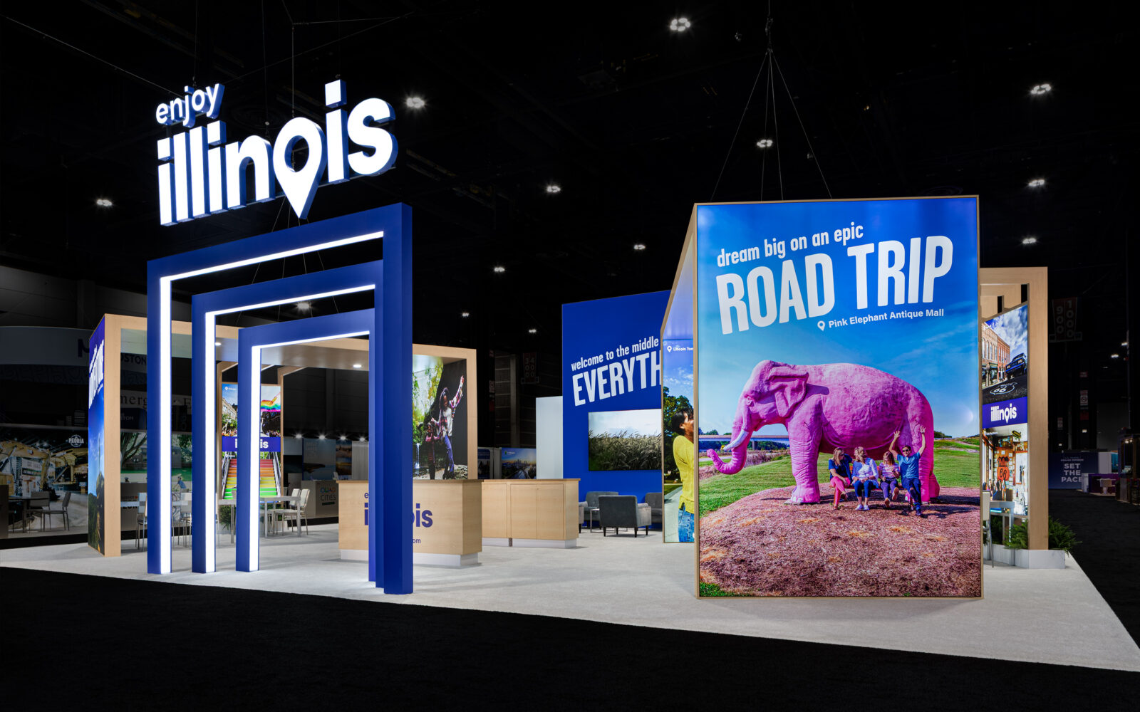 FGPG_Trade-Show-Exhibits_Enjoy-Illinois_1-1600x1000