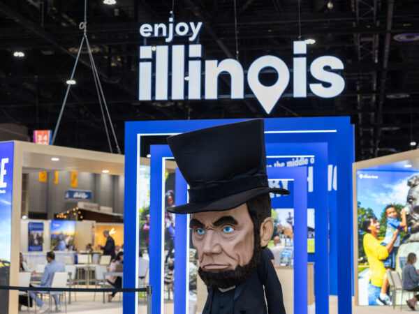 FGPG_Trade-Show-Booth_enjoy-illinois_4-600x450