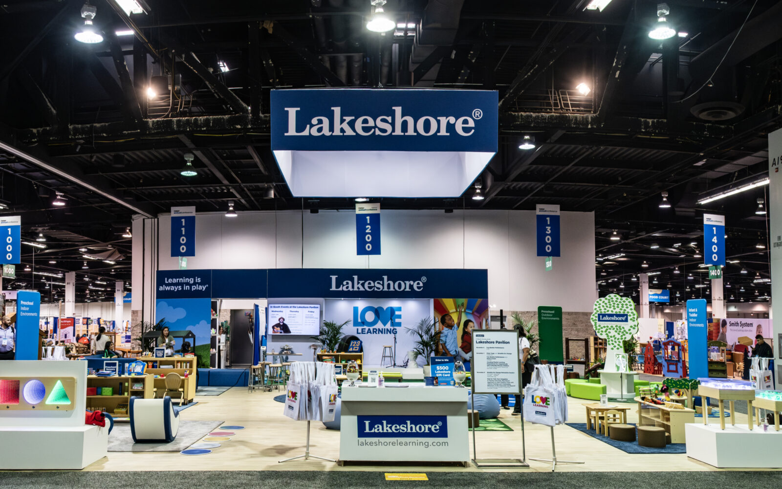 Lakeshore-Front-shot-pano1-1600x1000