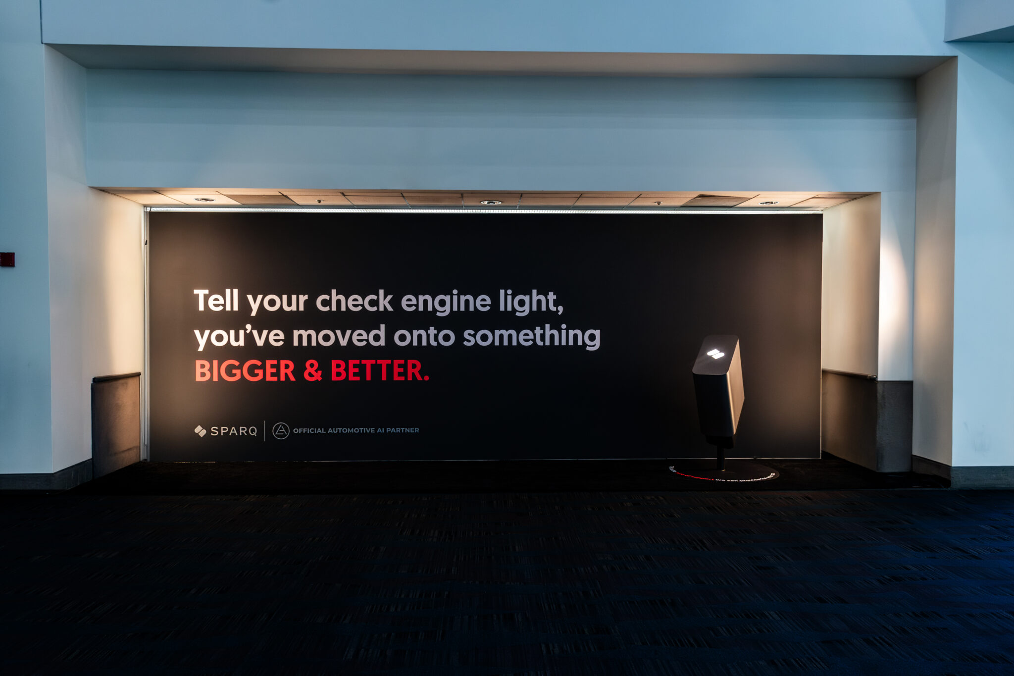 Sparq-LA-Autoshow-wall-with-sculpture-2048x1365