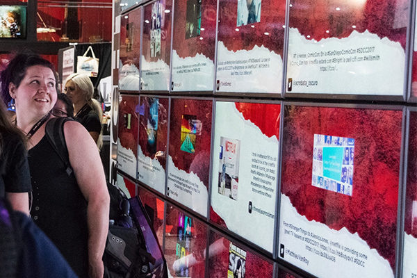 netflix-interactive-social-media-video-tunnel-600x400