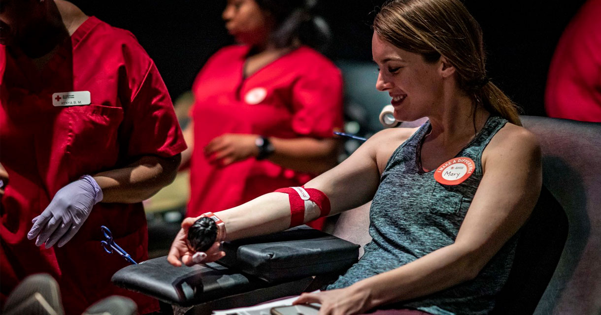 woman giving blood at the bleed for the SXSW throne game of thrones pop up experience