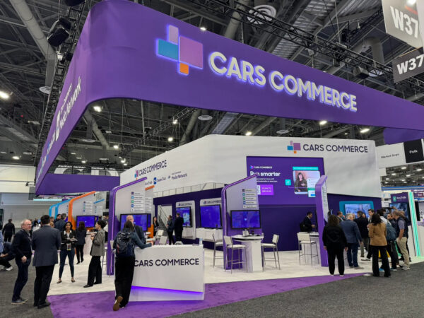 Cars-commerce-trade-show-booth-fgpg